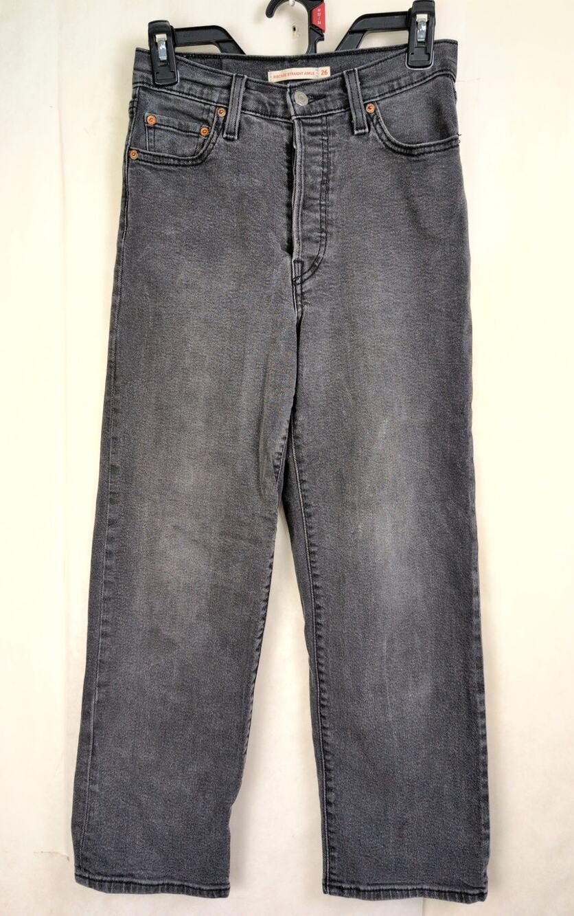 Levi's Ribcage Straight Ankle black wash jeans Size 26 Retro Classic Minimal